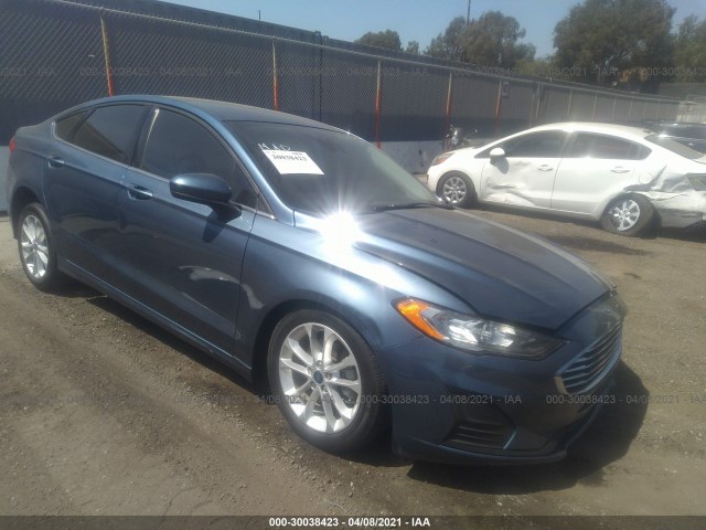 Ford Fusion hybrid (2019)
