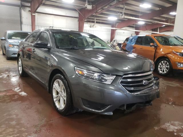 Ford Taurus se (2016)