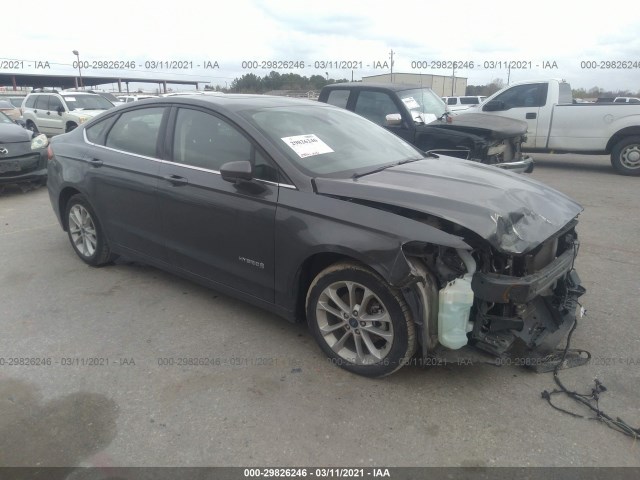 Ford Fusion hybrid (2019)