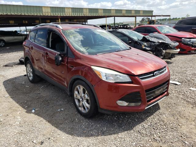 Ford Escape tit (2014)