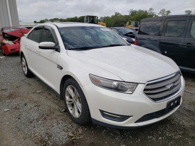 Ford Taurus sel (2013)