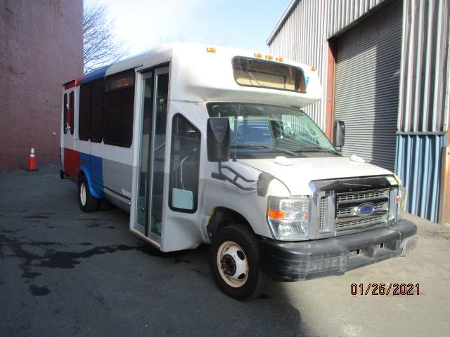 Ford Econoline (2010)