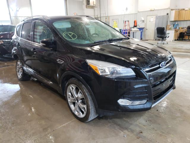 Ford Escape tit (2016)