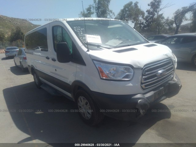 Ford Transit passenger wagon (2018)