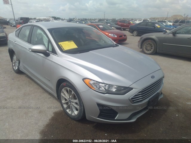 Ford Fusion hybrid (2019)