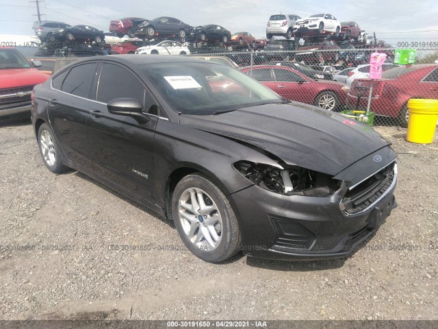 Ford Fusion hybrid (2019)