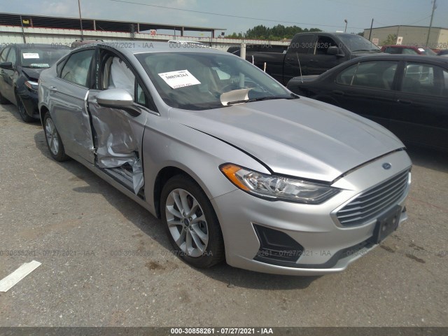 Ford Fusion hybrid (2019)