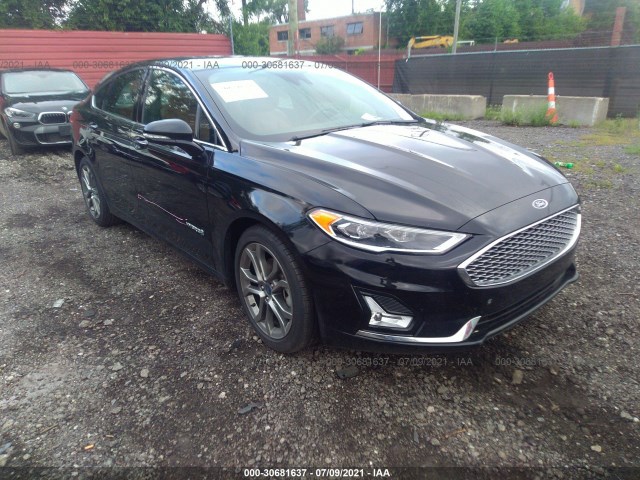 Ford Fusion hybrid (2019)