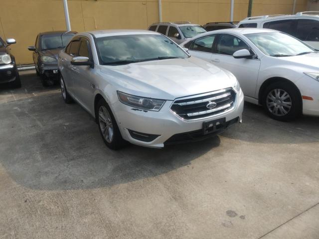 Ford Taurus sel (2015)