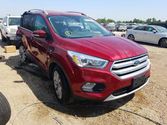 Ford Escape tit (2017)