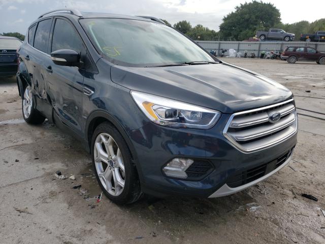 Ford Escape tit (2019)