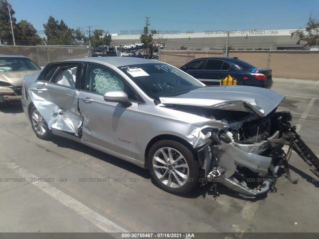 Ford Fusion hybrid (2019)