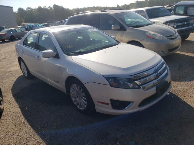 Ford Fusion hyb (2012)