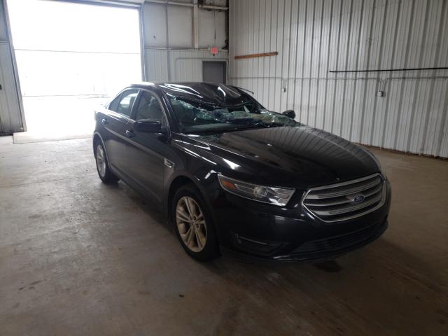 Ford Taurus sel (2015)