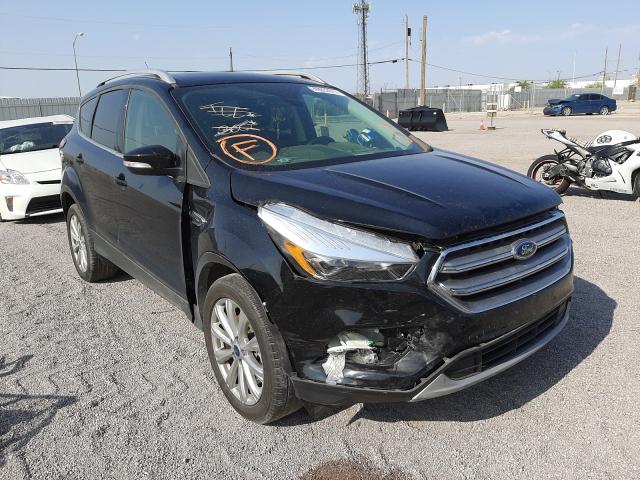 Ford Escape tit (2017)