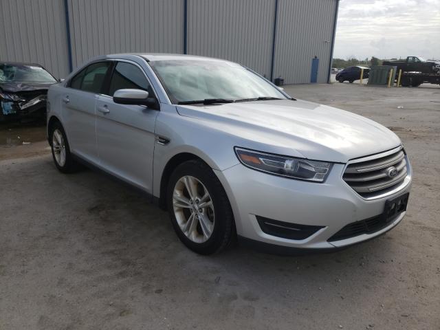 Ford Taurus sel (2015)