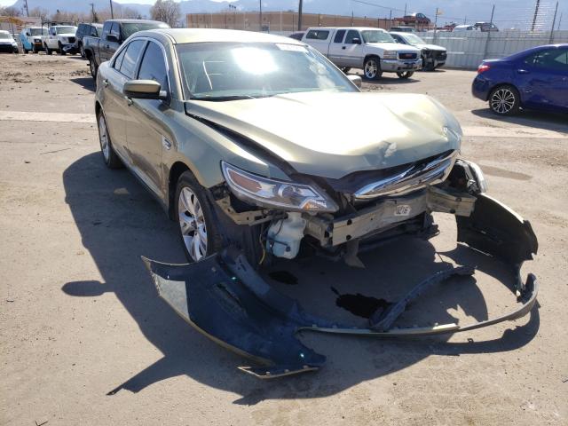 Ford Taurus se (2012)