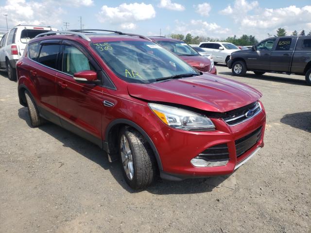 Ford Escape tit (2014)