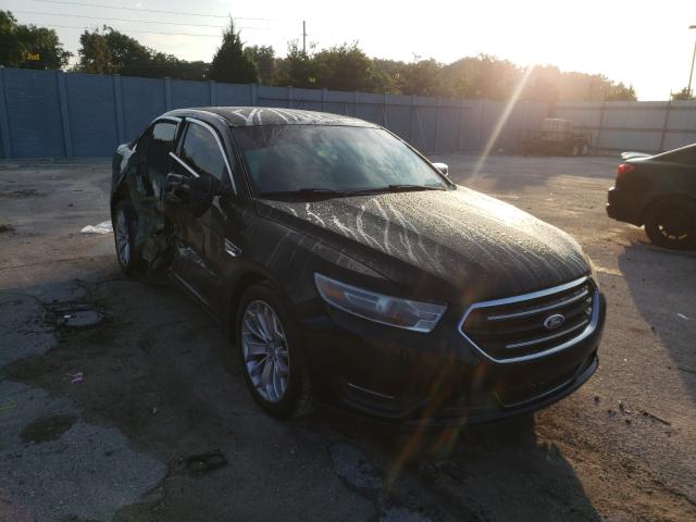 Ford Taurus lim (2015)