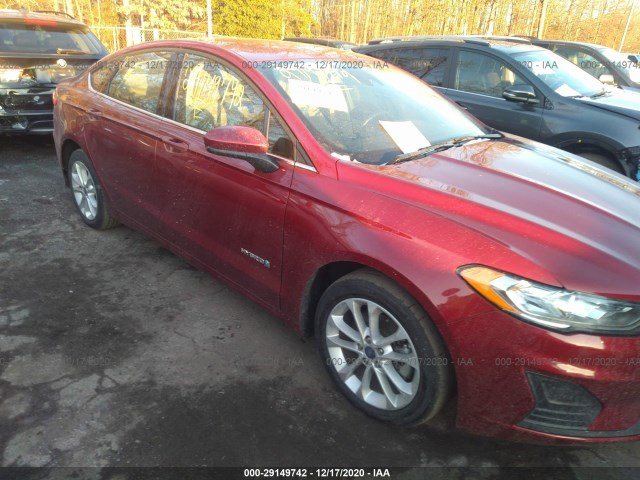 Ford Fusion hybrid (2019)