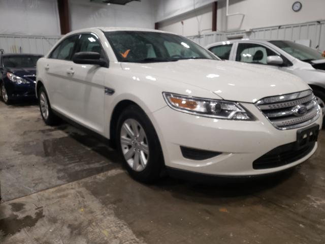 Ford Taurus se (2012)