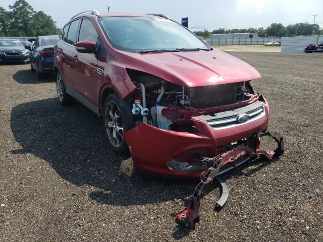 Ford Escape tit (2014)