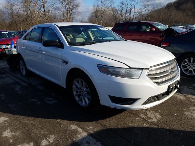 Ford Taurus se (2014)