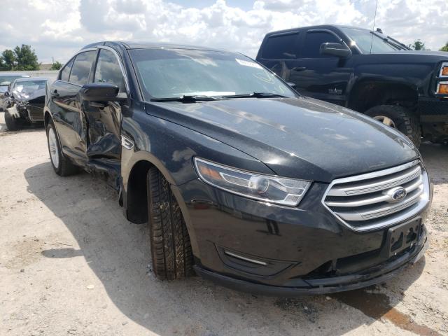 Ford Taurus sel (2015)