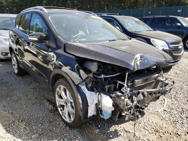 Ford Escape tit (2017)