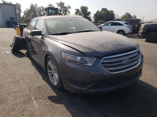 Ford Taurus se (2017)