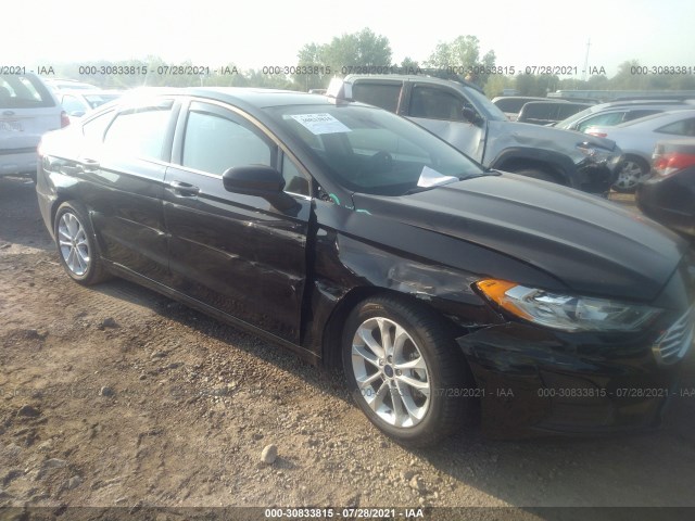 Ford Fusion hybrid (2020)