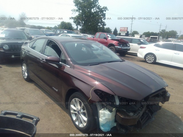 Ford Fusion hybrid (2019)