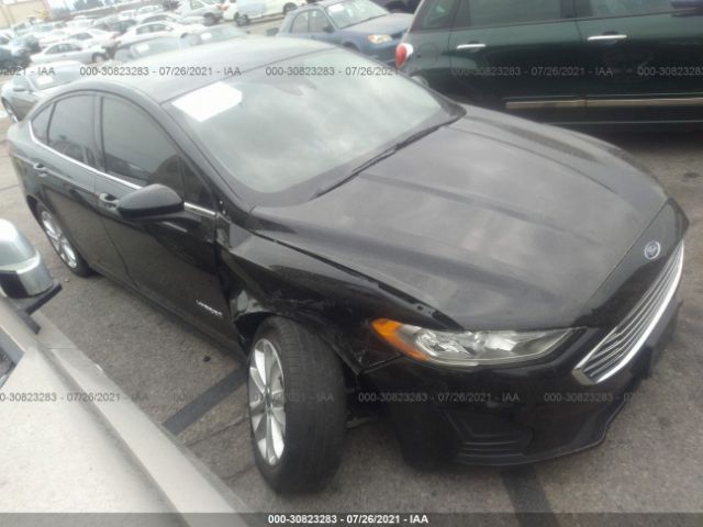 Ford Fusion hybrid (2019)