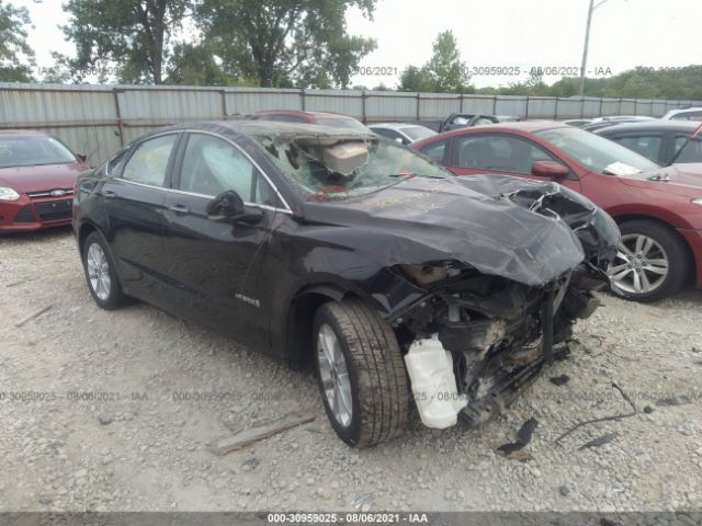Ford Fusion hybrid (2019)