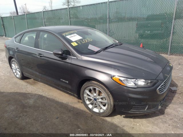 Ford Fusion hybrid (2019)