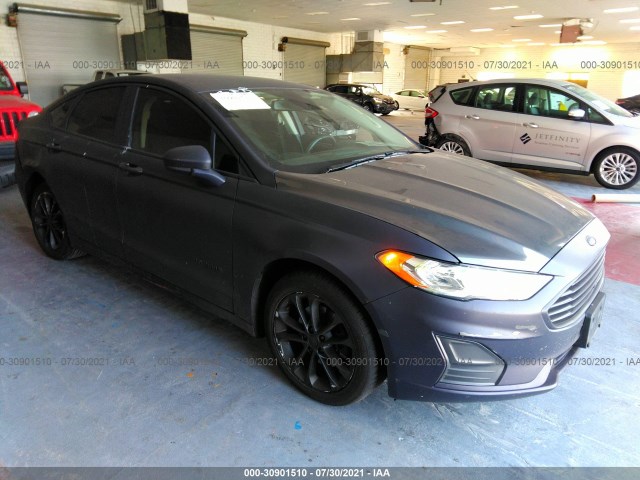 Ford Fusion hybrid (2019)