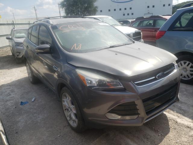 Ford Escape tit (2013)