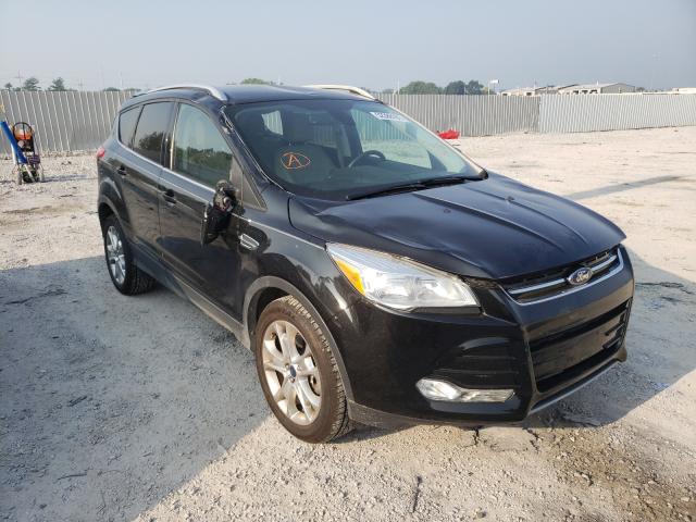 Ford Escape tit (2014)