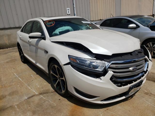 Ford Taurus sel (2015)