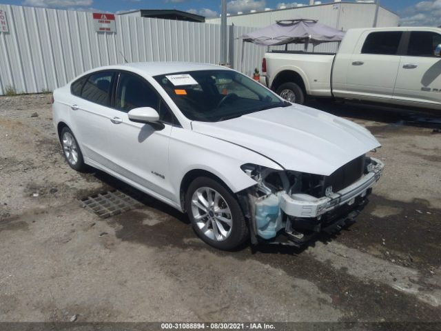 Ford Fusion hybrid (2018)