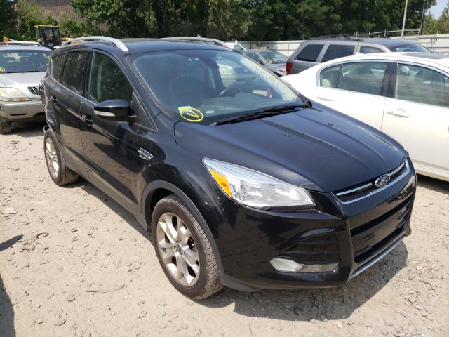 Ford Escape tit (2014)