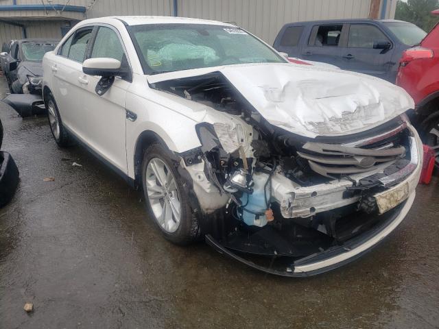 Ford Taurus sel (2015)