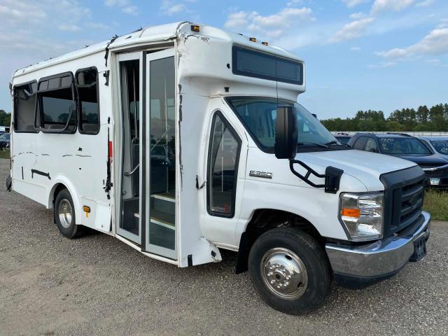 Ford Econoline (2016)