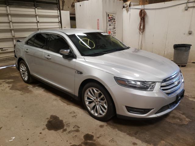 Ford Taurus lim (2015)