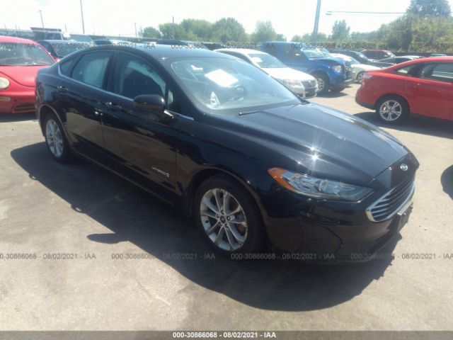 Ford Fusion hybrid (2019)