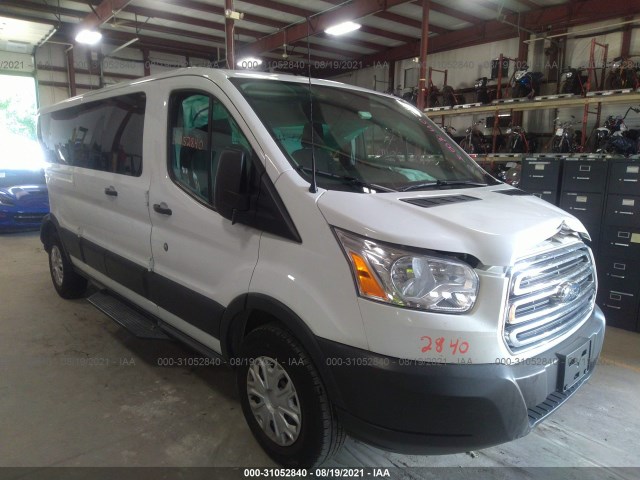 Ford Transit passenger wagon (2018)