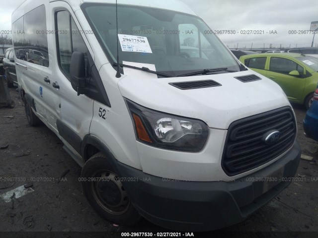 Ford Transit passenger wagon (2018)