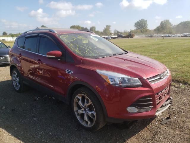 Ford Escape tit (2013)