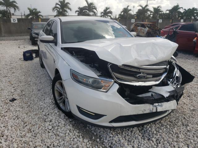 Ford Taurus sel (2013)