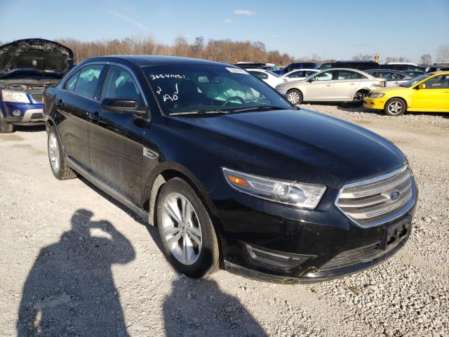 Ford Taurus sel (2017)